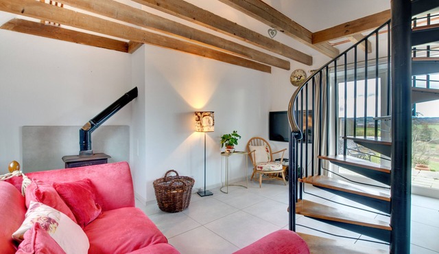 Plum Tree Cottage - One Bedroom House, Sleeps 2