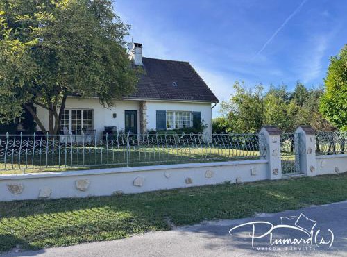 Plumards, maison d'invités proche Abbaye