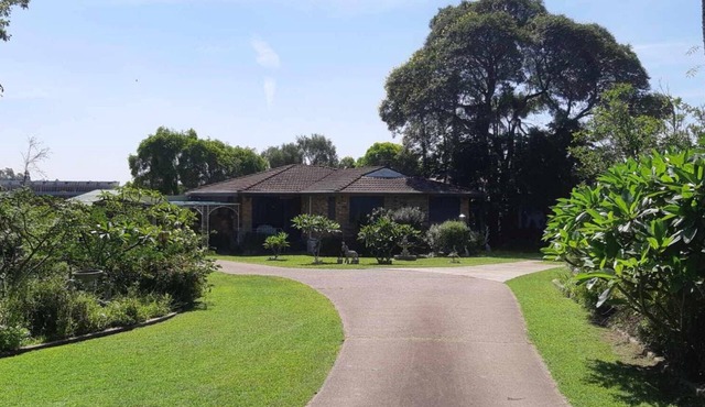 Plumstead Guesthouse – entire house in Lovedale wine country