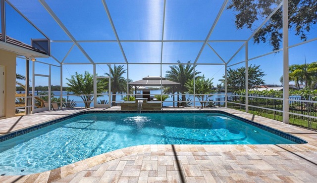 Plunge into Joy & Bayfront Magic at Seaside Escape - Villa Seabird