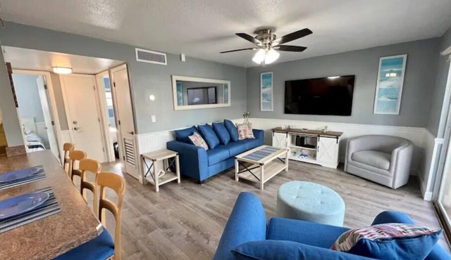 PNAPA GETAWAYS "NAPS with a View" 2BR Beachside condo Diplomat 880,2BR Condo