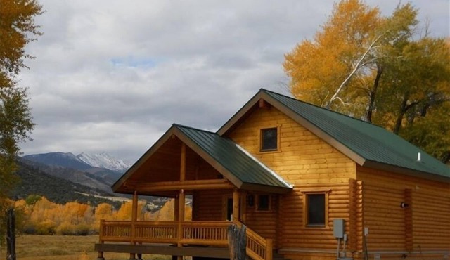 PO Ranch Log Cabin, close to Ski Area, rates subject to change for over 2 people