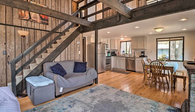 Pocono Lake Home w/Fire Pit: Walk to Ski Hill!