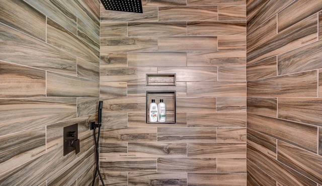 Pocono Majesty/Hot tub/Fire pit/Game room