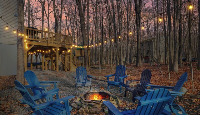 Poconos Family Retreat: Hot Tub/Fire Pit/Lake/Ski
