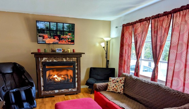 Poconos Getaway/15 mins to Ski/Game Room