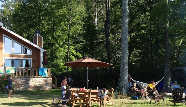 Poconos Lakefront Home-Amazing sunset/views FULL WEEK RENTALS ONLY No Hot tub!