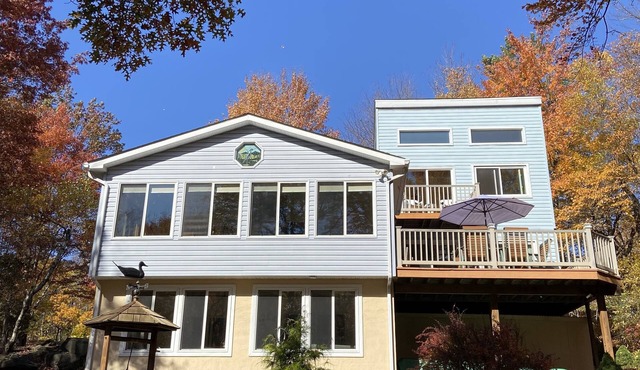 Poconos: Lakefront Walk2 East Emerald Lakes Stream in back yard