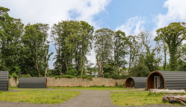 POD 4, pet friendly, character holiday cottage in Gosforth