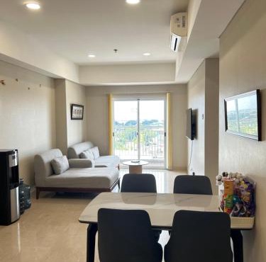 Podomoro Delipark Apartemen Cozystay Empire Tower 4BR 4 beds Medan - 110m