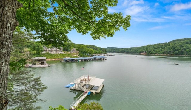 Point 3 Paradise - Dbl Decker Dock, Firepit & More