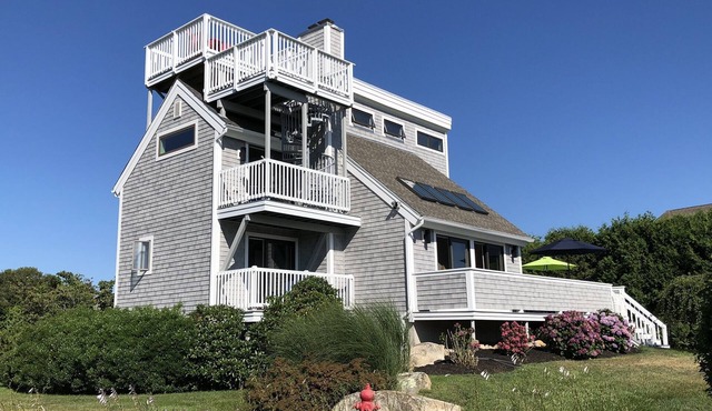 Point Judith Contemporary—Walk to Roger Wheeler Beach