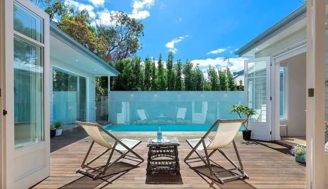 Point Leo Luxury Beach House - Point Leo