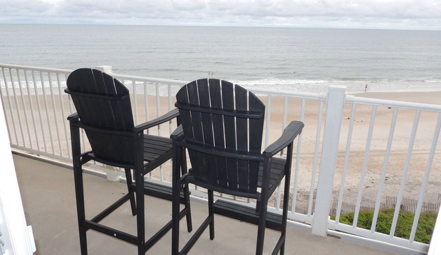 Point Unit! 3BR oceanfront escape with spectacular beach views @ St Regis Resort