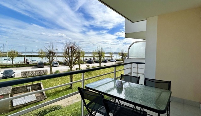 Pointe de Sel, 4-person apartment with marina view