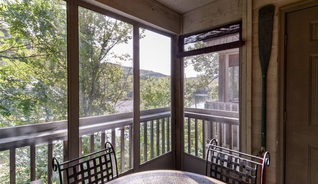 Pointe Royale, lake front