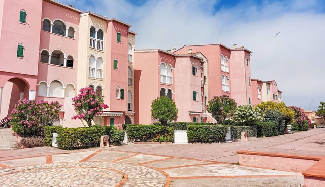 Pointe Vermeille by Interhome