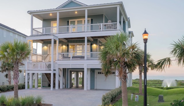 Pointe West Beach Custom Home, Beach to Bay views, PW Pool/Private Beach