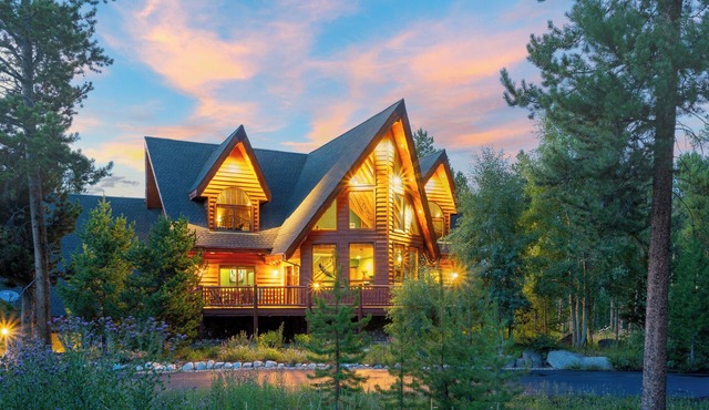 Pole Creek Luxury Home On Golf Course I Hot Tub I Views I Best Price I Discounted Attractions