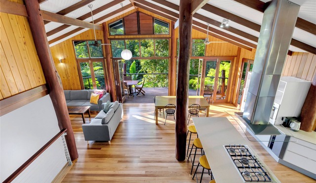 Pole home in paradise @ Kuranda