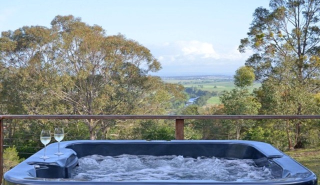 POLEHOUSE COTTAGE - located at Hunter Valley