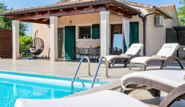 Poli Murvu by Interhome