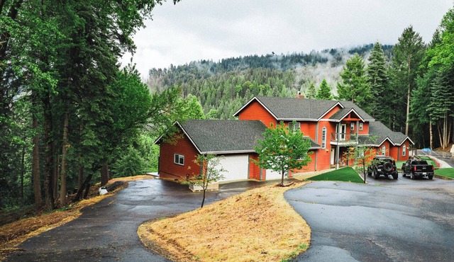 Pollock Pines, Sly Park, Sauna, Hot Tub, Pool Table, BBQ, Deck