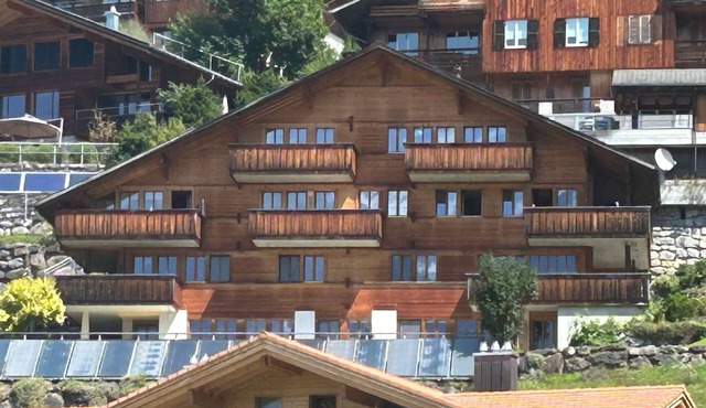 Pollux 4-bedded apartment