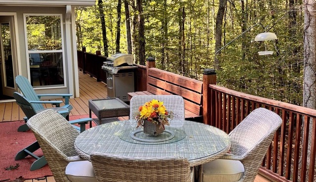 Pollys Place for bird lovers - Private, Close to Gallatin-Sleeps 10-Pet Friendly