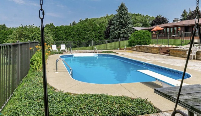 Pompey Hills w/pool - 15 minutes from Syracuse