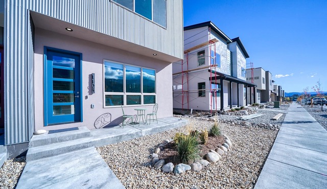 Ponchita East- New 3 Bedroom in Poncha Springs- Minutes to Ski Monarch