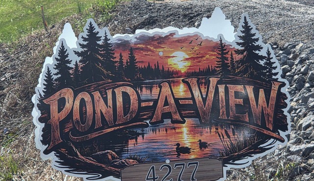 Pond-A-View 3-bedroom Rancher with views of the mountain and rolling fields.