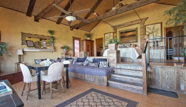Pond House Bungalow at Bergheim Ranch