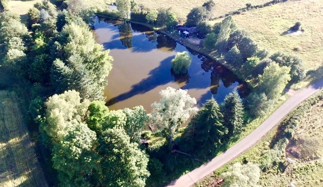 Pond-side cottage, fishing and private rental!