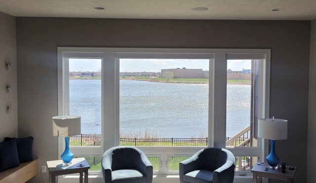 Pond View Retreat,n6 Bedroom, 4 Bath, 3 Level Luxury Home In Sioux Falls.