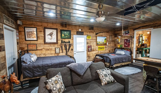 Ponderosa, Nice Open room by creek with two beds, full bath, living area, TV.