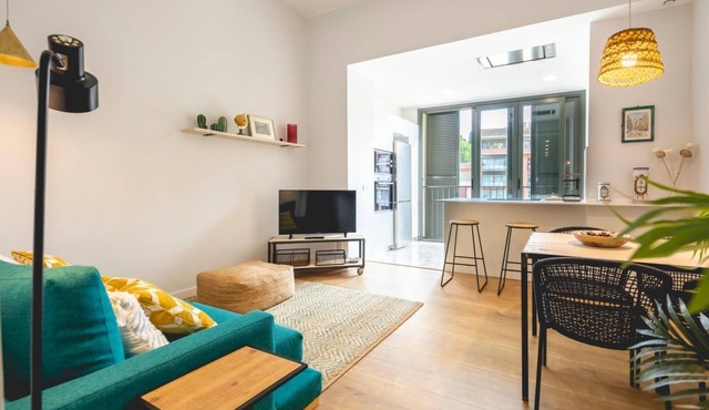 Pont Areny - Holiday Apartment Rental in Girona | Bravissimo