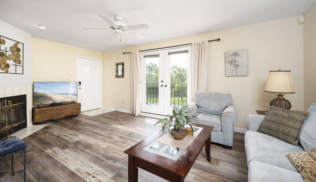 Ponte Vedra Colony Circle 75 | Near Beach + Town