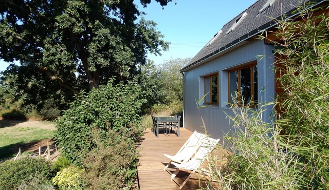 Pontefract: rock of the house near the Brière