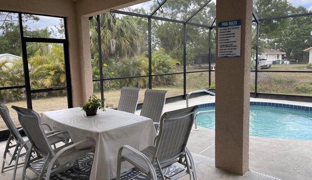 Pool 3 bedrooms home in Englewood, Florida