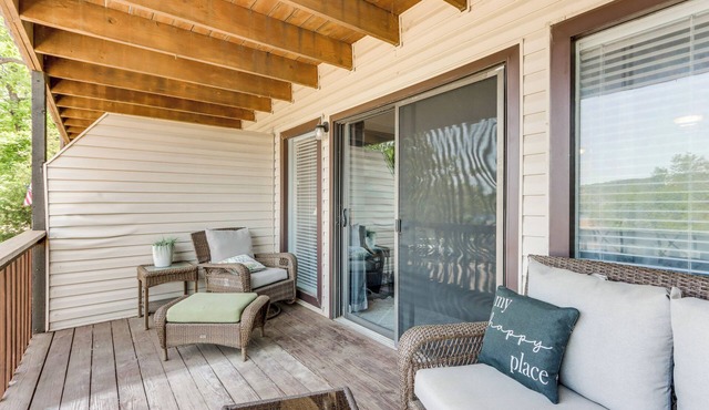 Pool Access & Lake View: Osage Beach Condo!