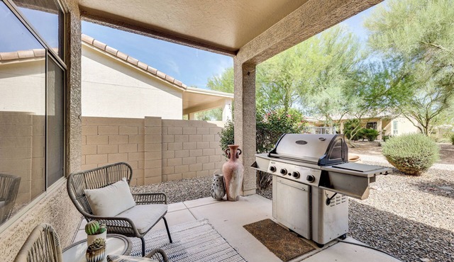 Pool Access: Oakwood Home in Sun Lakes