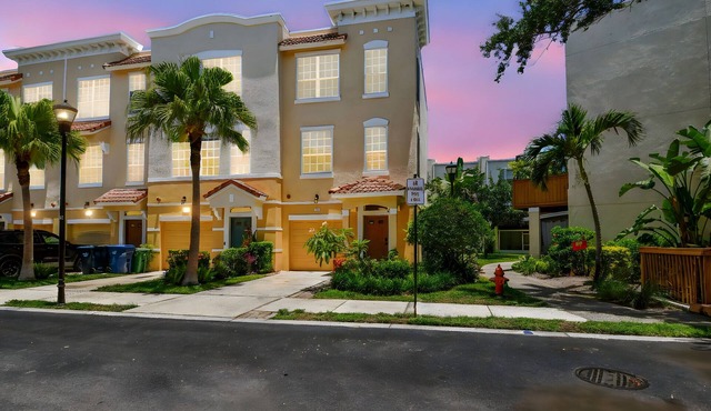 Pool Access, Patio & BBQ, Family & Pet Friendly