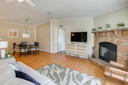 Pool Access! Spacious Home Near Wekiwa Springs