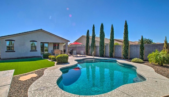 Pool and Covered Patio Family Gem in San Tan Valley