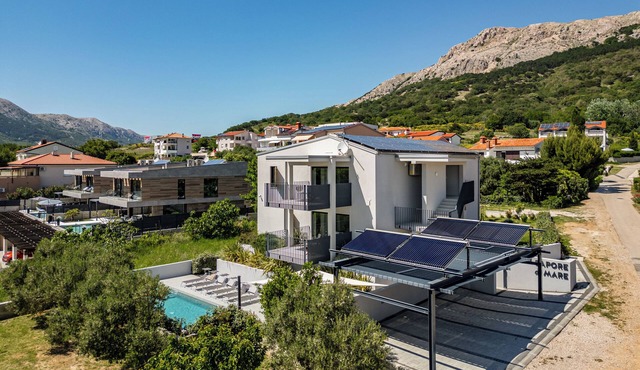 Pool Apartment Sapore Di Mare 4, Baška, Croatia
