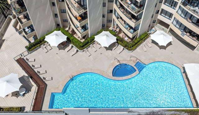 Pool View, Lift Access 503, Opposite North Cronulla Beach