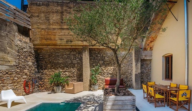 Pool Boutique Apartment