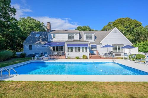 Pool, Central AC, Walk to Harwich Port Beach