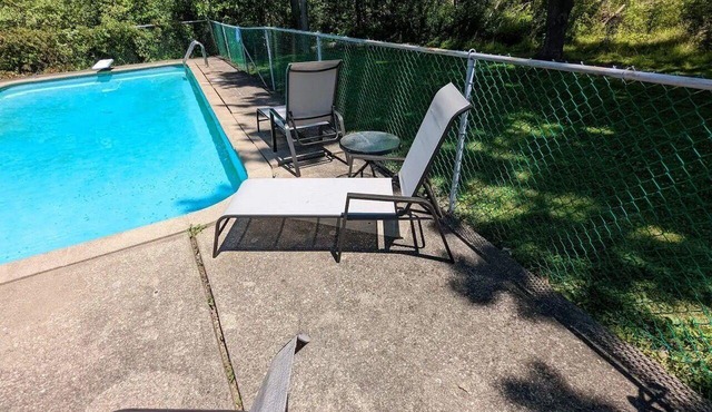 POOL- Close to Beach & Trails - Escape on Edgemere